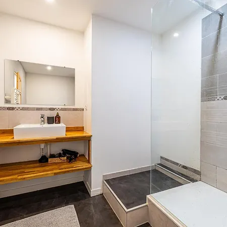 Djokovic - Au Centre-ville De Apartment